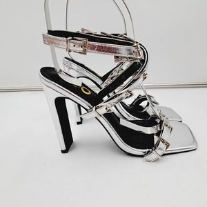 EGO Cabello Silver Buckle Cross Strap Detail Square Toe Thin Block Heel
